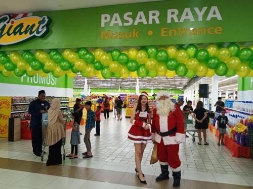 Giant Kota Damansara Christmas Celebration